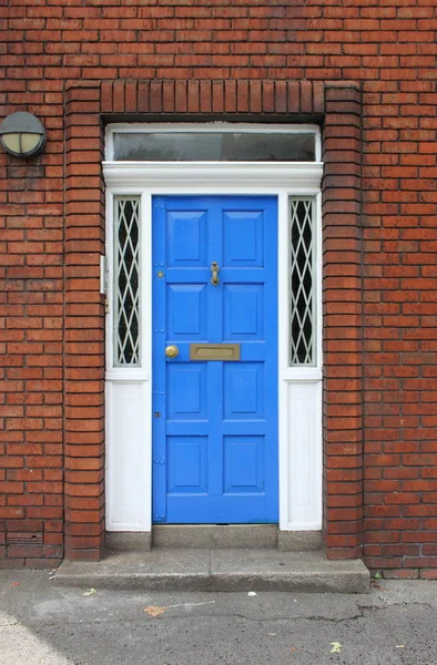 Grúz ajtó Dublinban — Stock Fotó