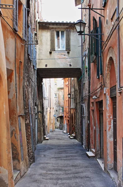 佩鲁贾狭窄的小巷 — 图库照片