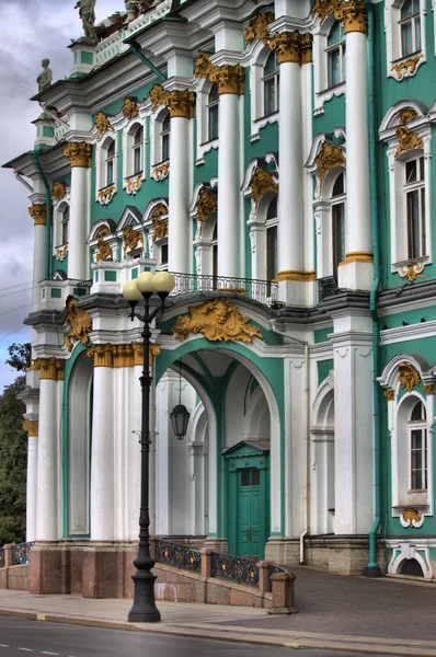 Fasada Pałacu Zimowego — Zdjęcie stockowe