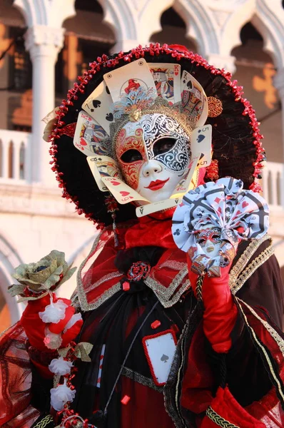 Person in Venetian costume — Stock Photo, Image