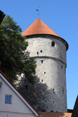 Tallinn, Estonya eski şehir sur duvarları, kule