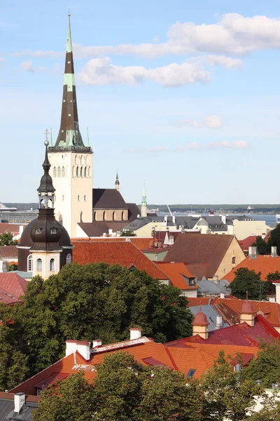 Panoramautsikt över tallinn — Stockfoto