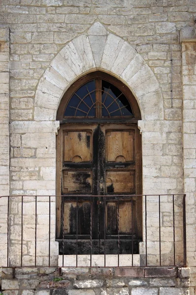 Típica Ventana Medieval Con Balaustrada Umbría Italia —  Fotos de Stock