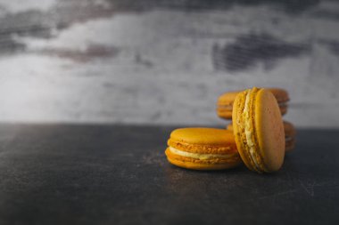 güzel ve renkli Fransızca macaroons veya macaron