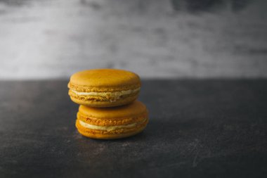 güzel ve renkli Fransızca macaroons veya macaron
