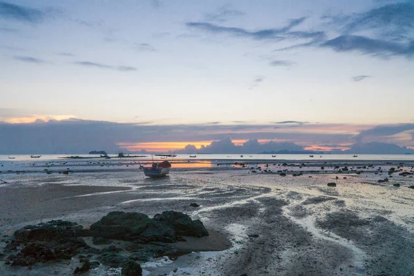 Havet solnedgång i Thailand. — Stockfoto