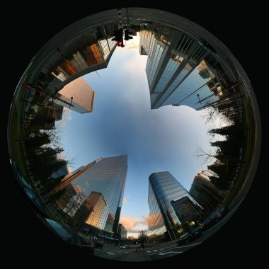 Küresel panorama Rue de la Loi, Avrupa Parlamentosu, Skyscrappres. Brussels, Belçika. Ekim, 2007.