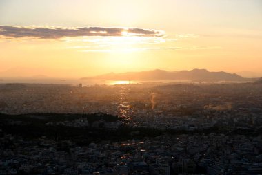 Mount Lycabettus Atina, pire bağlantı noktası ve Girit denizden kuş manzaraya (Batı). Atina, Kasım, 2006.