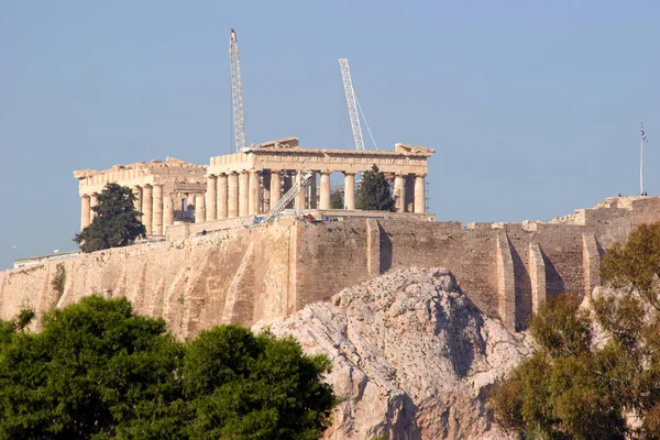Partenon w Acropolis Hill. Ateny, Grecja, listopad, 2006. — Zdjęcie stockowe