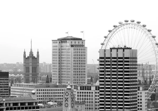 Bird view of London Eye, Casas do Parlamento. Reino Unido. Abril de 2006 — Fotografia de Stock