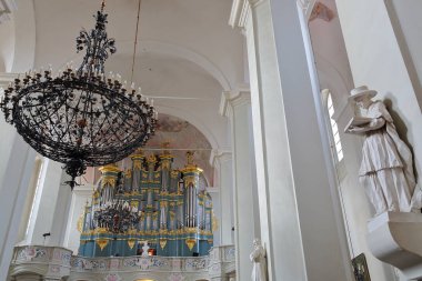 Vilnius, Litvanya - 29 Aralık 2016: Vilnius Üniversitesi - St Johns kilise iç 