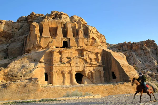 PETRA, JORDANIA: La Tumba del Obelisco — Foto de Stock