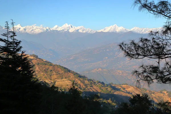 Nagarkot, Nepal: zicht op de Himalaya van Nagarkot bij Bhaktapur — Stockfoto
