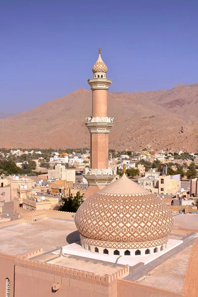 NIZWA, OMÁN: La mezquita Niswa —  Fotos de Stock