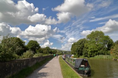 Bath, İngiltere: Kennet ve banyo ortamında Avon kanalı