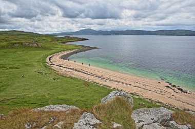 Coral Beach, Claigan üzerinde kıyıya Loch Dunvegan, Isle of Skye, Highlands, İskoçya, İngiltere'de kısa bir yürüyüş görünümü