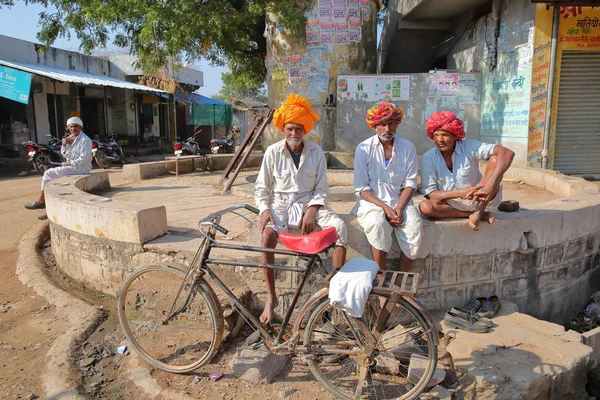 Bundi Rajasthan Inde Décembre 2017 Trois Hommes Vêtus Blanc Avec — Photo