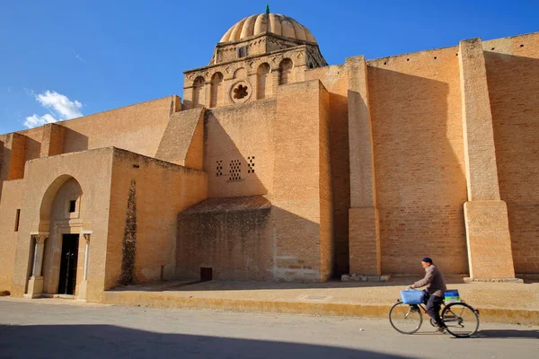 Kairouan Tunisien December 2019 Bakre Entrén Till Stora Moskéns Bönerum — Stockfoto