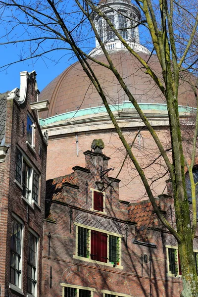 Close Colorful Heritage Buildings Gable Rooftops Located Kattengat Street Amsterdam — Stock Photo, Image