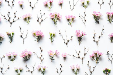 Tam çerçeve çiçek desenli