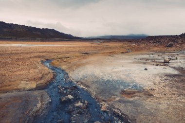 İzlanda'daki Hverir jeotermal alanı