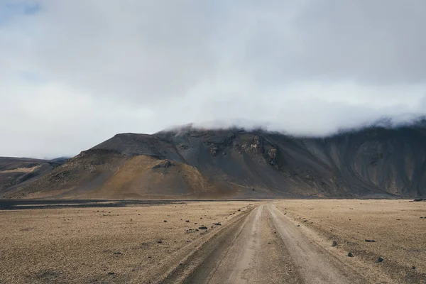 Ορεινό τοπίο στην Ισλανδία — Φωτογραφία Αρχείου