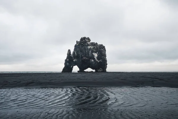 Famosa Roca Hvitserkur Forma Elefante Norte Islandia — Foto de Stock