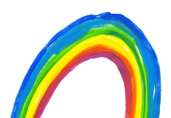 Mão infantil desenhado símbolo arco-íris no fundo branco. Acrílico — Fotografia de Stock