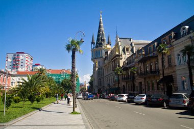 Modern Batum üzerinde yürümek