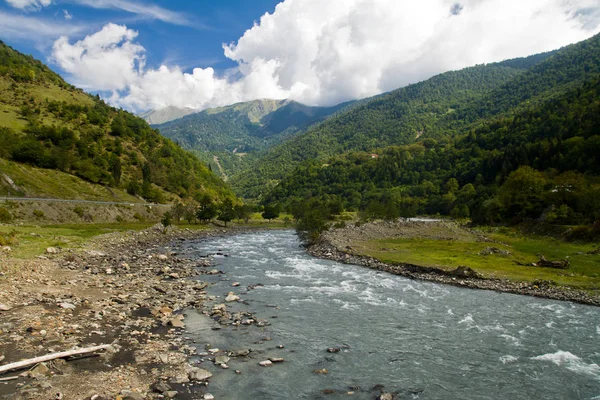 Gruzie, na silnicích Svaneti — Stock fotografie