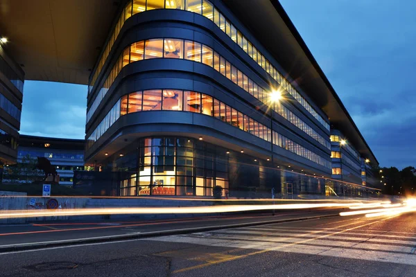 Speed cars in the trafic city — Stock Photo, Image