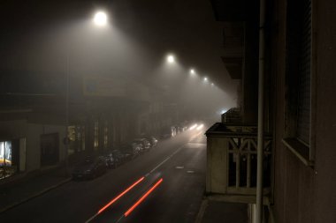 velocita nella nebbia