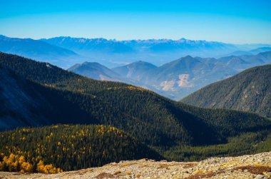 Sonbaharda Pedley Pass manzara
