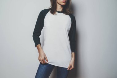 uzun kollu t-shirt kız