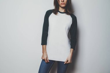 uzun kollu t-shirt kız