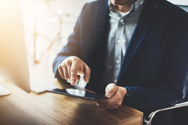 Male using modern digital tablet — Stock Photo, Image