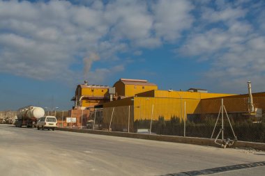 Seramik kitleler üretimi için bitki 