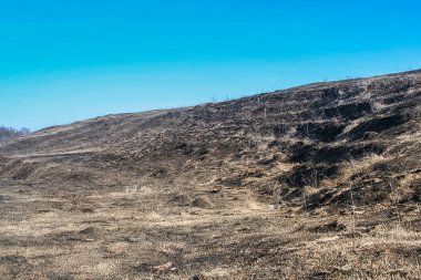 Tuğla malzemeleri çıkarım için terk edilmiş taş ocağı 