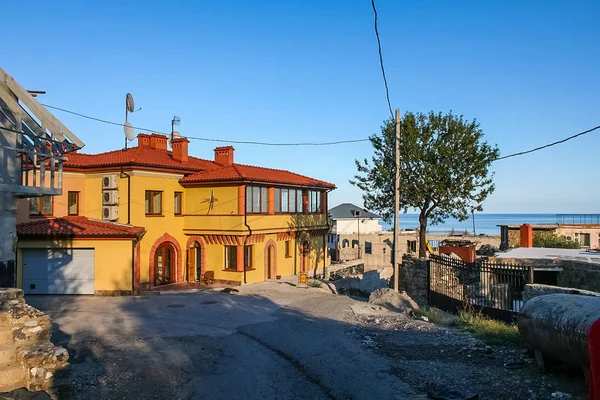 Hurzuf sokaklarında