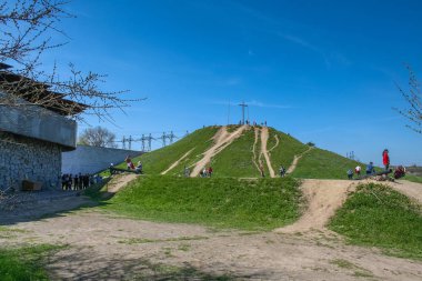 Unutulmaz kazak çapraz