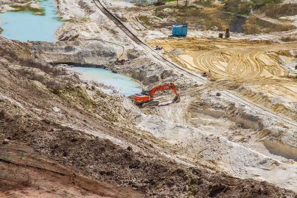Clay quarry near the town of Pology — Stock Photo, Image