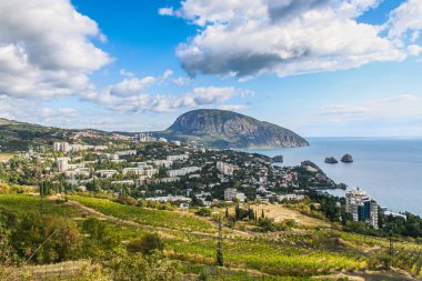 Gurzuf ilçesi ve Mount Ayu-Dag