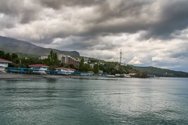 Strand sanatorium "Crimea" in het dorp Partenit — Stockfoto
