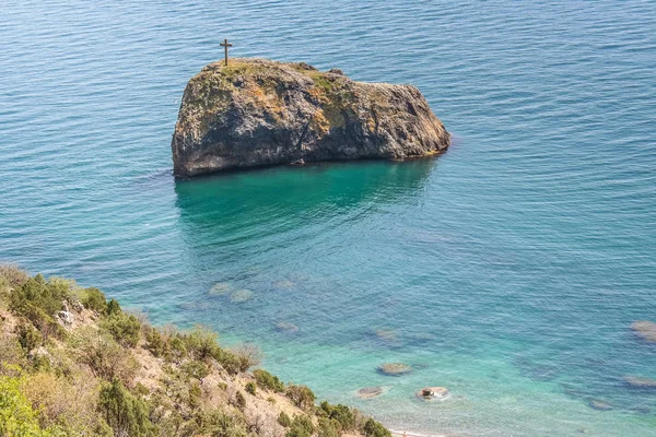 Cape Fiolent yakın Karadeniz kıyısında