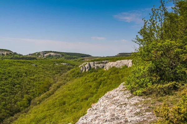 Chufut-Kale bir ortaçağ kalesi yeridir