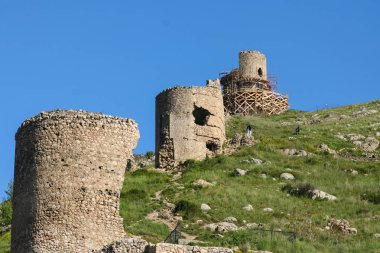 Cembalo bir Ceneviz kale olduğunu