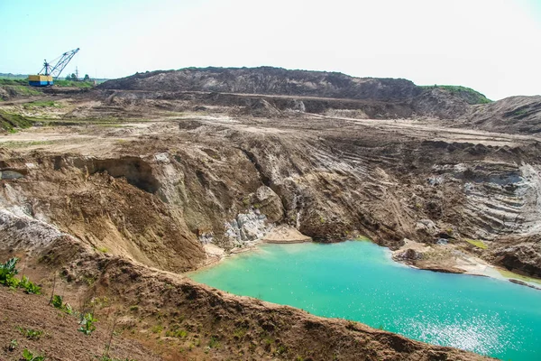 Clay quarry near the town of Polohy — Stock Photo, Image