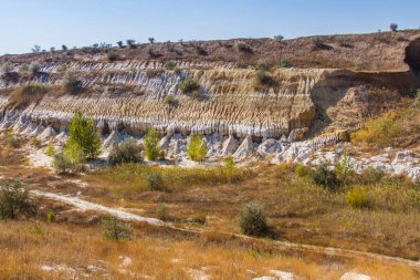 Kil sands oyulmuş garip resimler