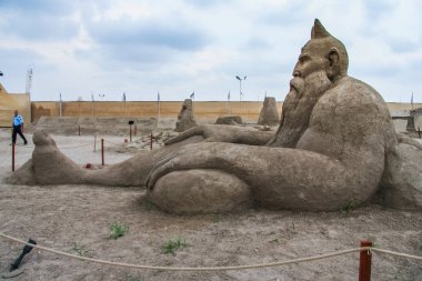 Sandland heykel kumtaşı sloganı