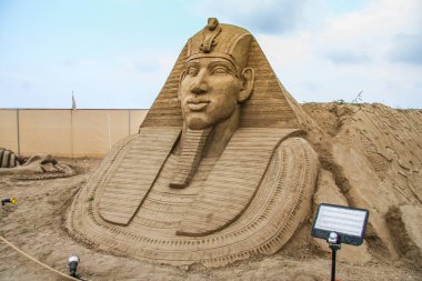 Sandland heykel kumtaşı sloganı